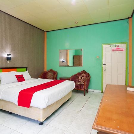 Reddoorz Syariah At Hotel Matahari 2 Jambi Exterior foto