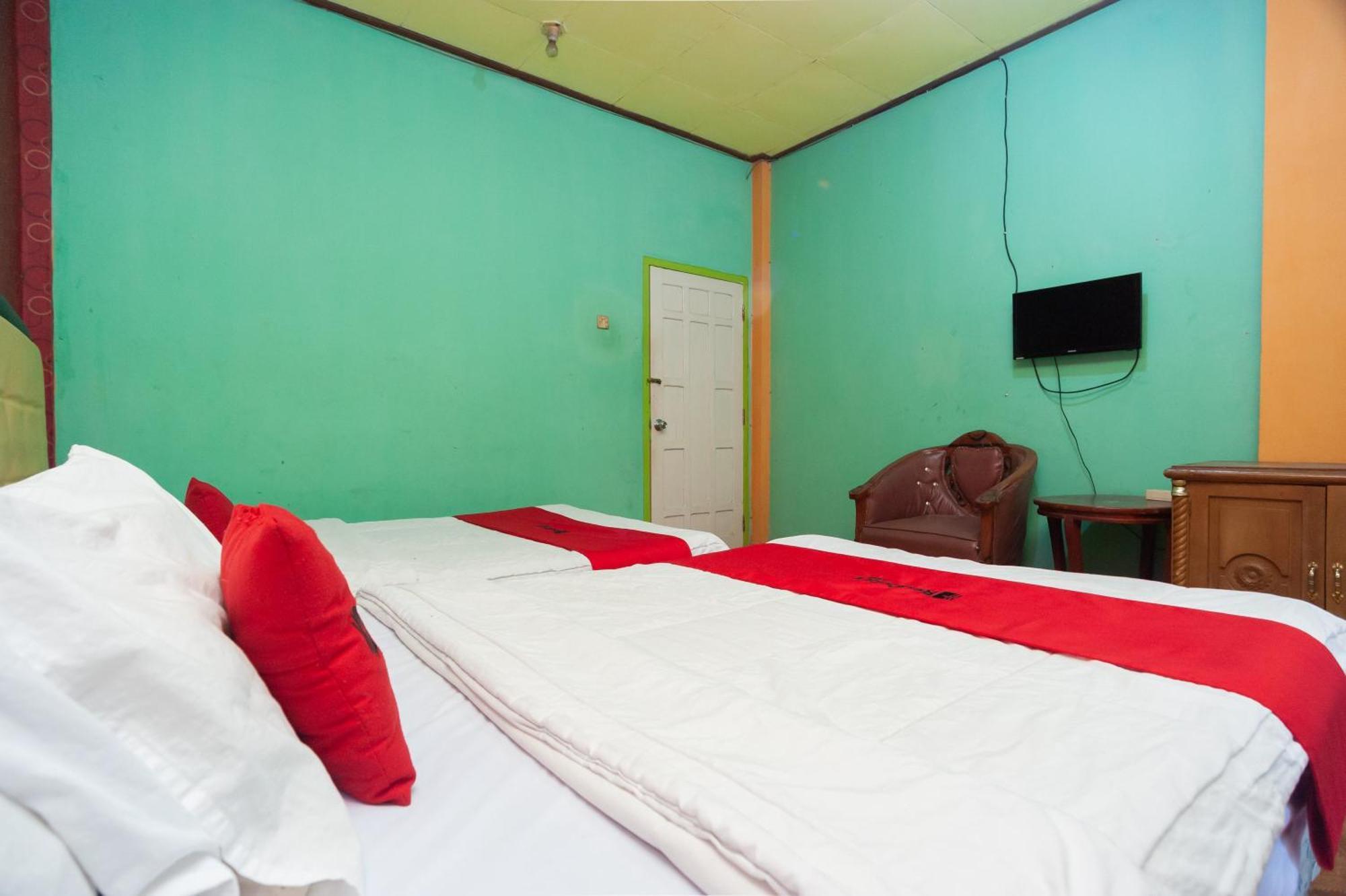 Reddoorz Syariah At Hotel Matahari 2 Jambi Exterior foto